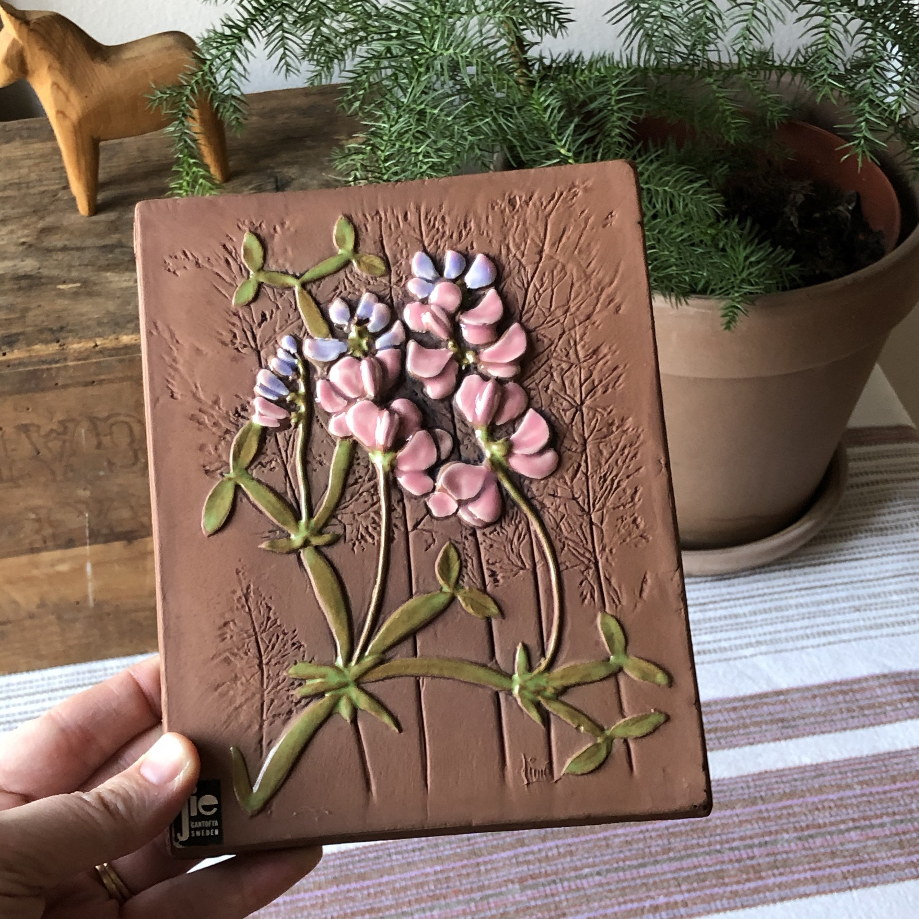 Jie Gantofta Sweden ceramic floral flower wall tile / wall plaque pink