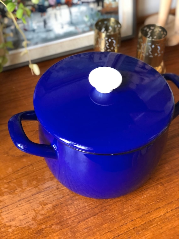 Kockums enamel pot blue with lid enamel retro midmod kitchen blue Sweden Scandinavia