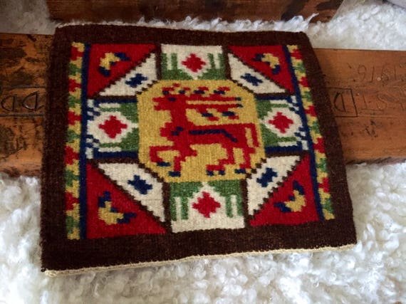 Handwoven/kilim/wallhanging/deer/reindeer/folk art/traditional/Flemish/slow art/flamsk/native art/Scandinavian/nordic