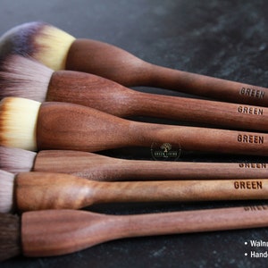 Walnut Handle Makeup Brush | European Style | Synthetic Fibers | Premium Quality