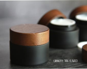 Dark Violet Glass Cosmetic Jar: Ash Wood Lid, UV Protection, Capacity 1.76oz
