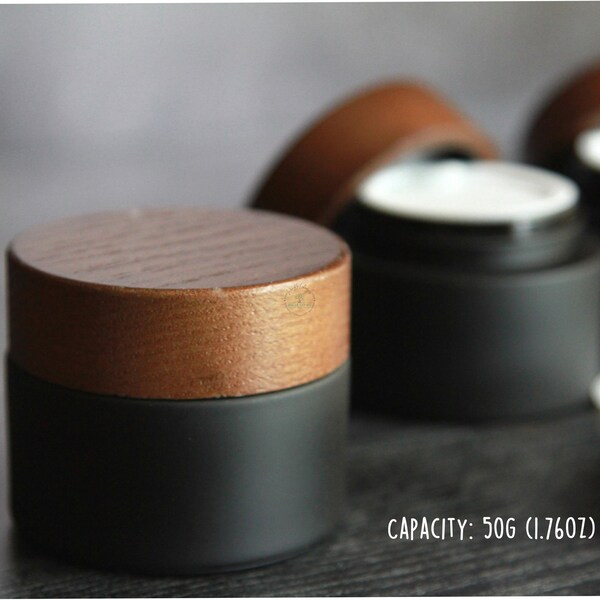 Dark Violet Glass Cosmetic Jar: Ash Wood Lid, UV Protection, Capacity 1.76oz