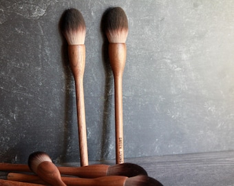 Black Walnut Makeup Brush | Flame Highlight | Vegan Synthetic Bristles