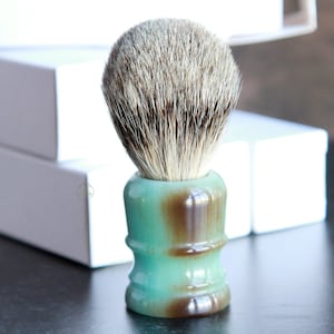 Silvertip Badger Shaving Brush: Green Resin Handle, Soft Bristles