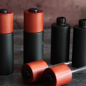 Flacon compte-gouttes en verre à bouton-poussoir | Casquette en bois | Pipette en verre | 2 oz (60 ml)