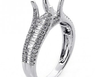 1.29Ctw F VS2/SI1 Baguette and Round brilliant Cut Diamond Engagement Ring Micro Pave Setting  18K White Gold