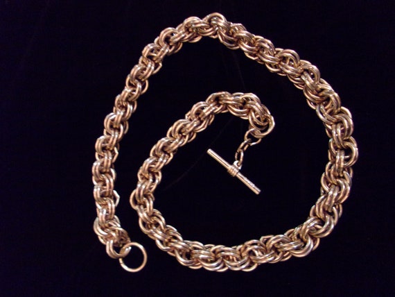 Avon chunky multiple link choker,gold tone metal,s