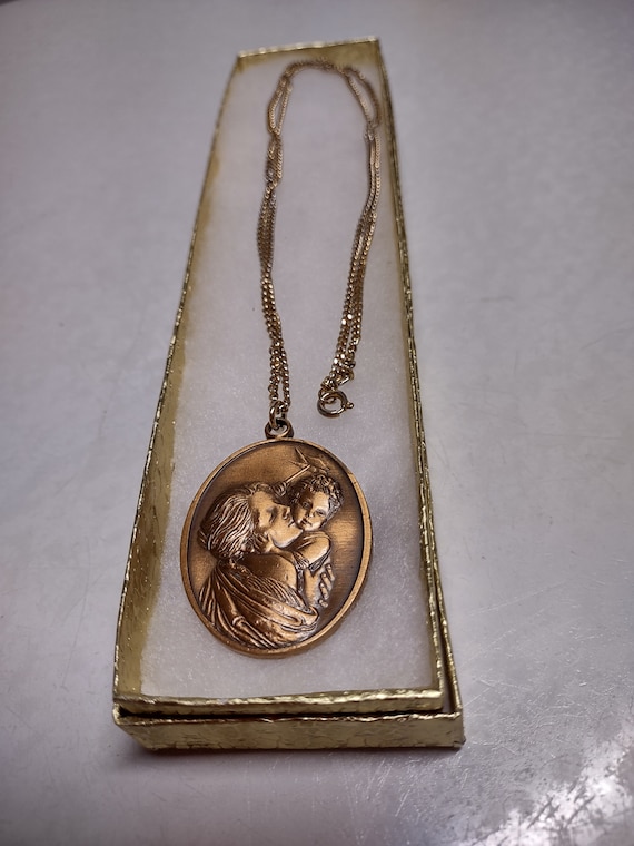mother and child pendant,pendant with chain,antiqu