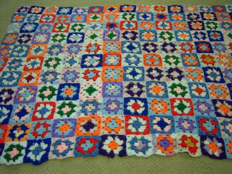 Vintage crocheted afghanMulticolored afghanGranny square pattern afghanEclectic decor