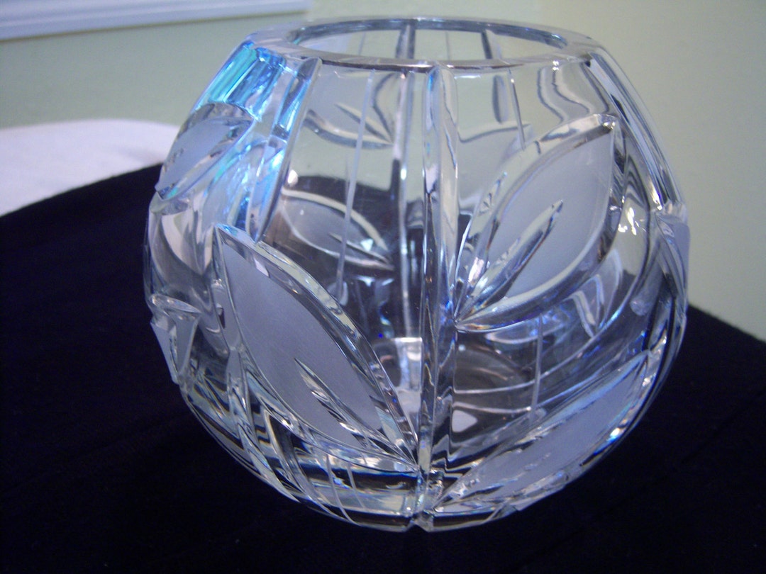 Zawiercie Crystal Bowl/made in Poland/genuine 24 Lead Crystal/heavy