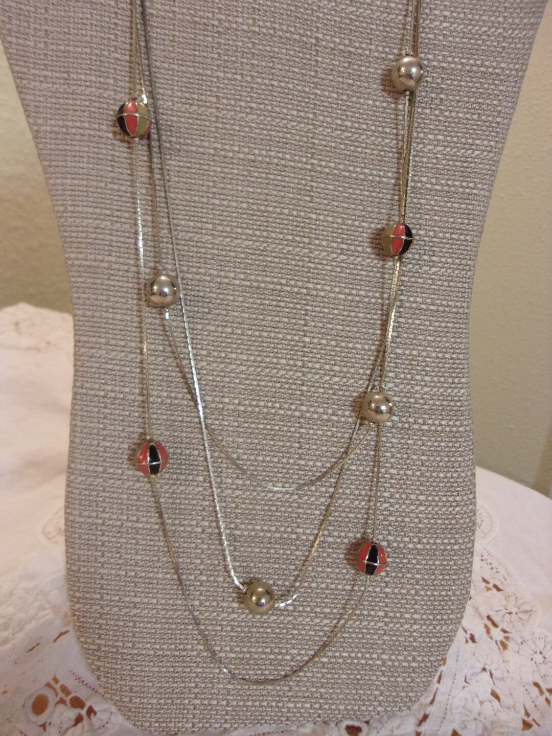 Vintage Triple Strand Necklace,silver Tone Finish,silver Tone Beads ...