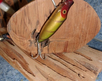 Vintage Fishing Lures,heddon,millsite,lot of 5,pecky Cyprus Wood Stand,rare  Wood,fishing Lure Collection,fishing Gift,cabin Decor,lake 