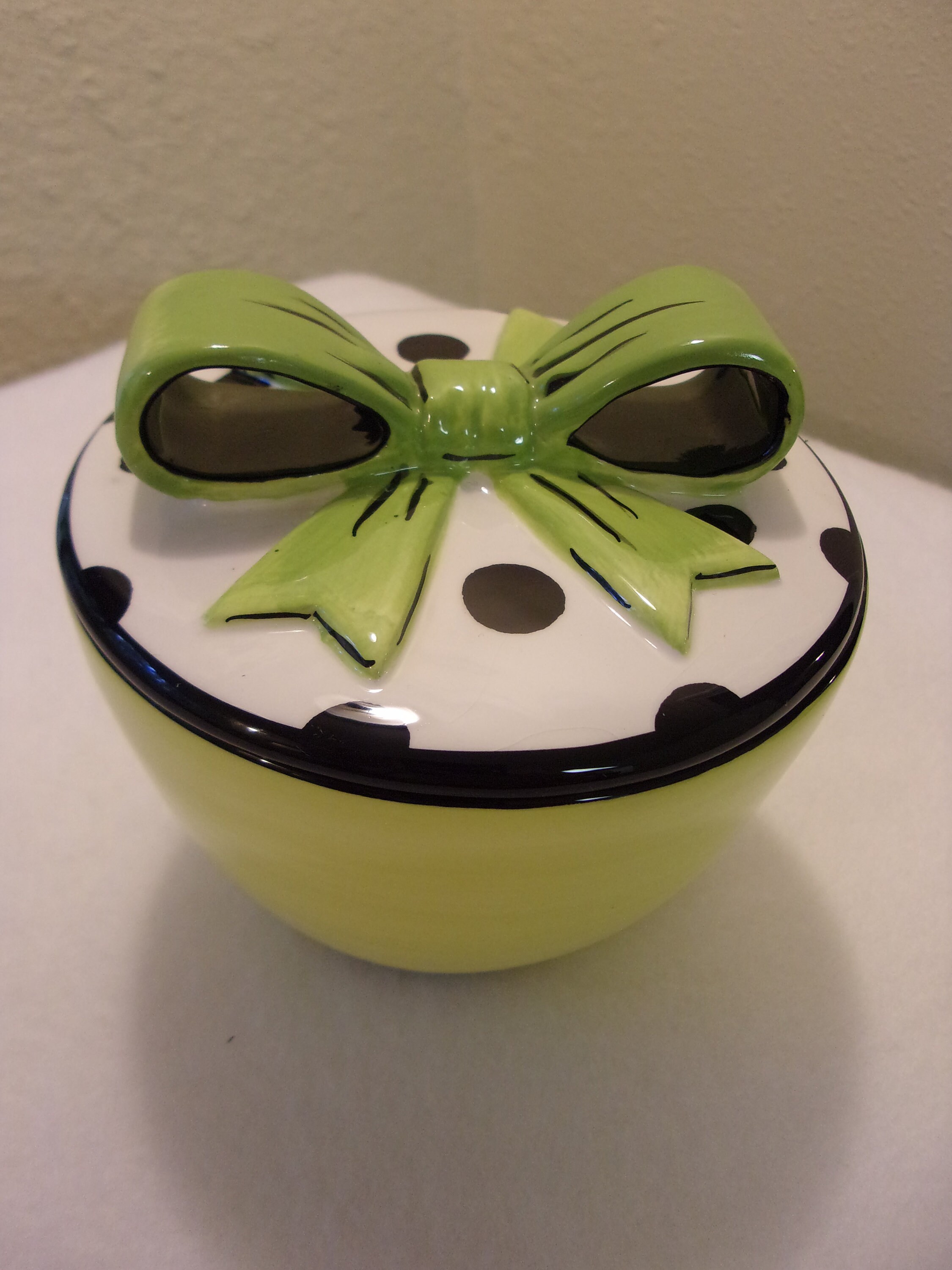 Ceramic Container With Lid,black Polka Dots,lime Green Bow,lemon