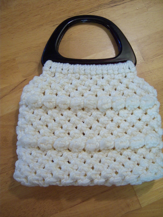 Cream color macrame purse/Lucite handles/Boho macr