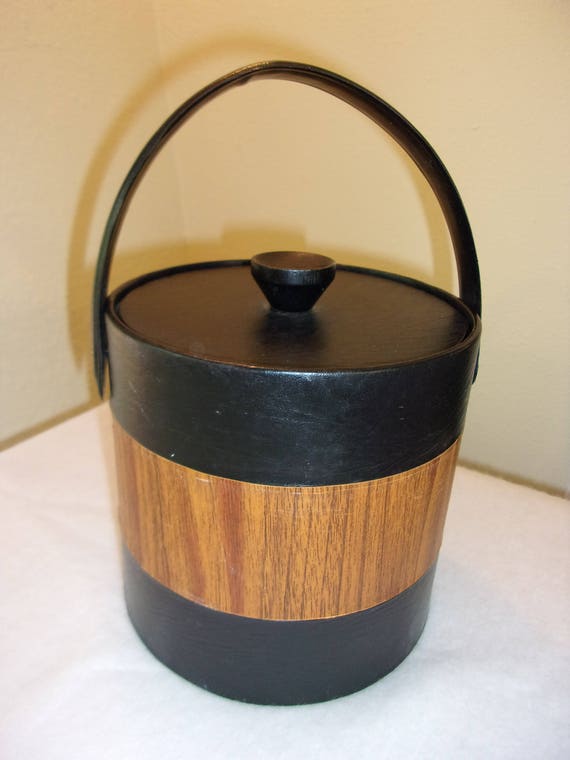 Ice store bucket black
