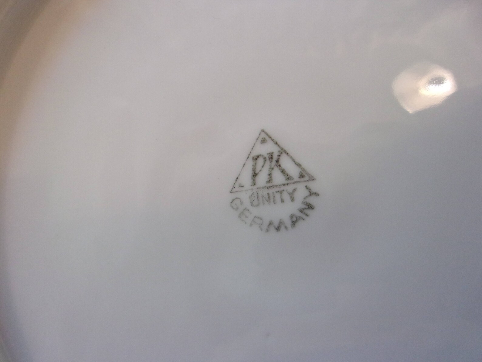 PK Unity,made in Germany,8 3/4 Plate,porcelain,plate With Handles,asian