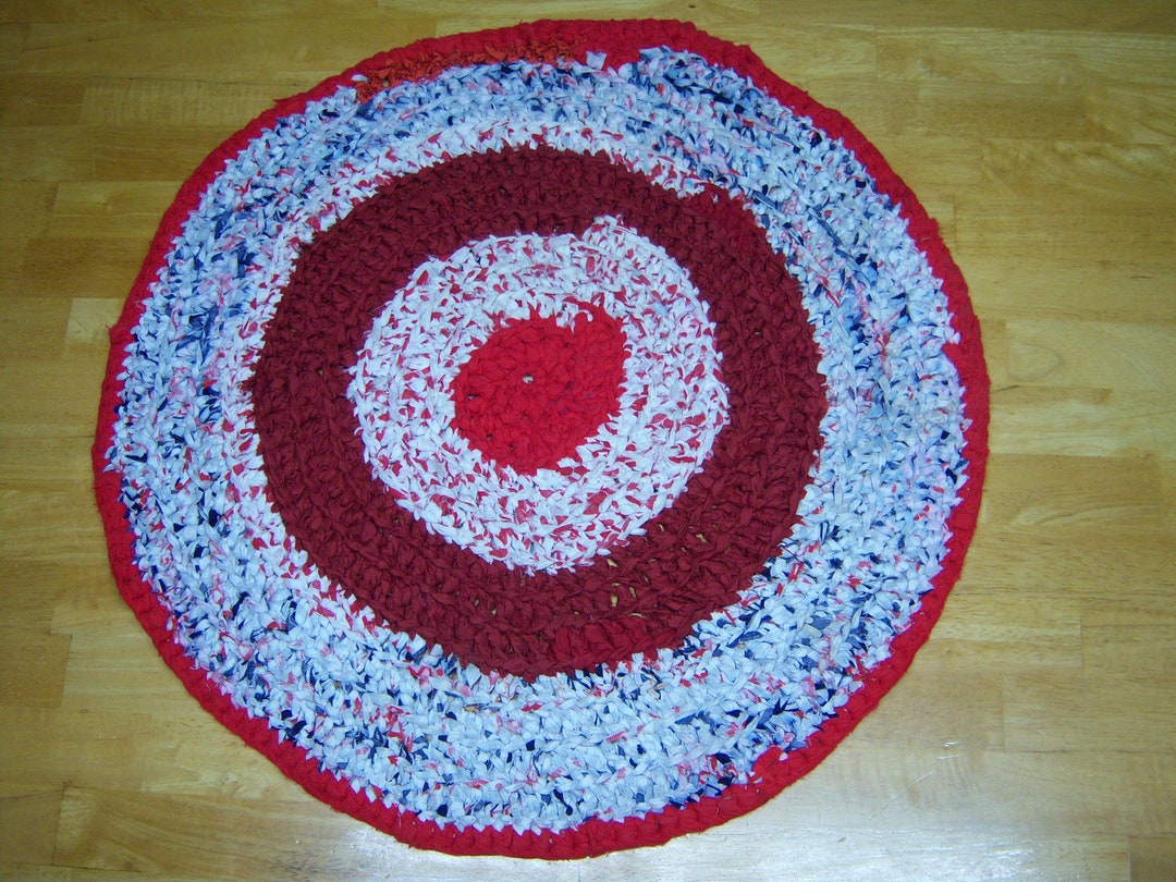 Vintage Rag Rug,primitive Rug,round Rag Rug,red,maroon,blue,white,rust,rustic,primitive Decor