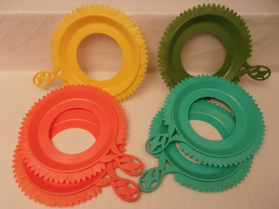 Platemate Paper Plate Holders,flower Design,retro,set of 6,assorted