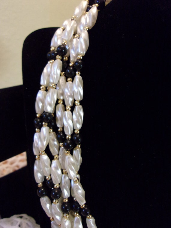 black and white jewelry set,matching necklace & b… - image 2