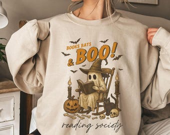 Ghost Reading Books Sweatshirt for Spooky Reader Cute Halloween Bookish Crewneck for Book Lover Funny Spooky Teacher Sweater Librarian
