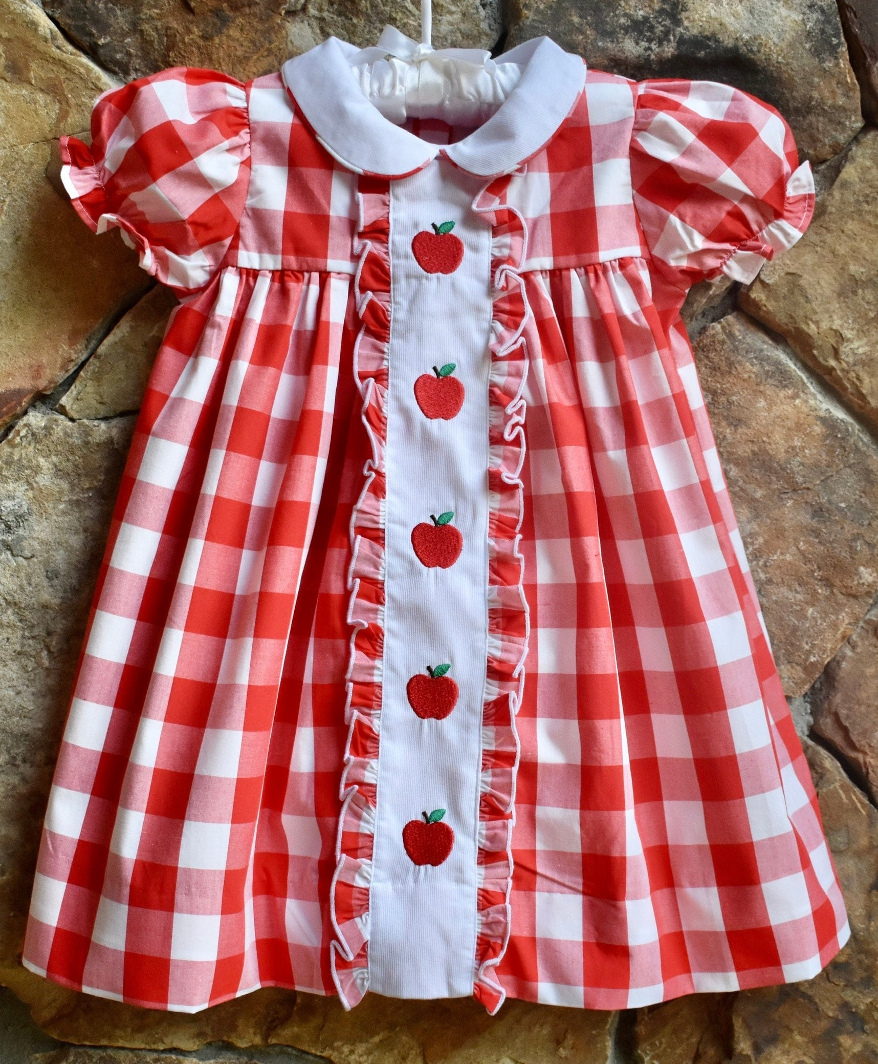 Girls Apple dress back to school first day of school with peter pan c…