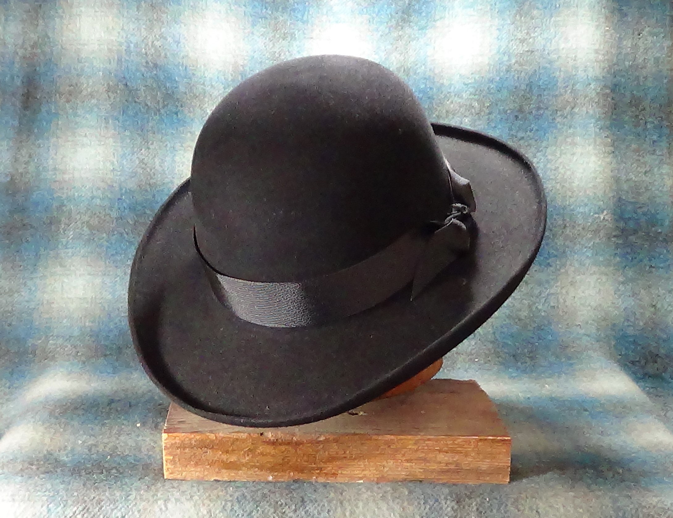 Upgraded, Classic Derby, Bowler