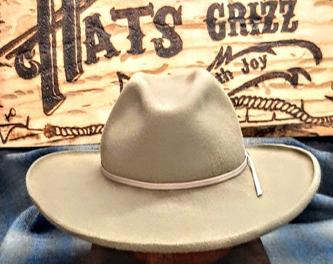 Maybin, Cowboy Hat