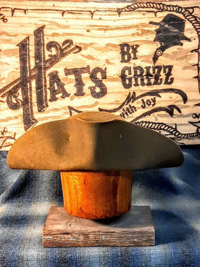 Militia Tricorn hat, Colonial, Militia, Revolutionary War, reenactment, historic, Lil Grizz, hand blocked, hand shaped, custom-fitted Pecan