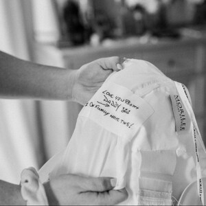 Bridal Gift For Bride Custom Handwriting Embroidery For Dress Bridal Gift For Sister Memorial Handwriting immagine 3