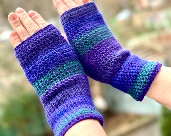 Blue Green Violet Women Crochet Gloves / Fall Winter Spring Fingerless Gloves