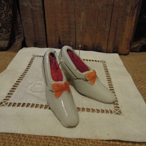 Vintage Pair Shoe Pin Cushions / Made In Japan / Porcelain Shoe Pin Cushions