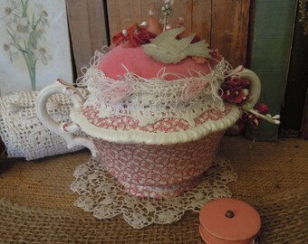 Vintage OOAK Pink Chintz Sugar Bowl Pin Cushion / Handmade Pin Cushion / Vintage Sewing / Royal Couldon England / Vintage OOAK Pin Cushion