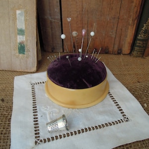 Vintage Celluloid Pin Cushion / Purple Pin Cushion / Vintage Sewing Notion / Vintage Sewing Supplies