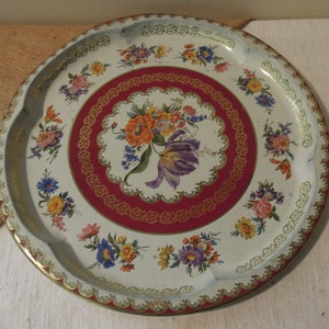 Vintage Rundes Florales Blechtablett / Made in England Daher Blech / Blumentablett