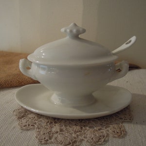 Antique Tiny Sauce Tureen / Vintage Covered Dish Tureen / Vintage China Sauce Dish