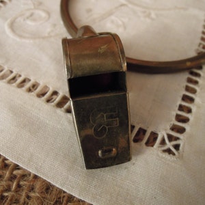 Vintage Whistle & Ring / Made in Taiwan / Coaches Whistle