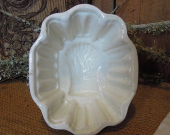 Vintage English Minton Food Mold / Antique Ironstone Jelly Mold / Asparagus Motif