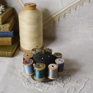 Vintage Victorian Sewing Pincushion Caddy / Antique Sewing Accessory / Vintage Thread Spool Holder