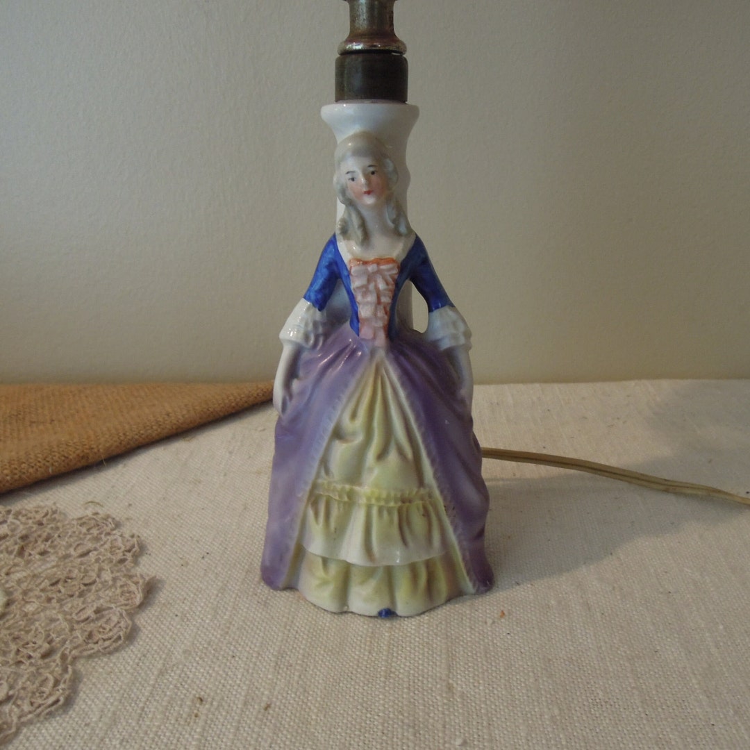 Antique Porcelain Victorian Lady Lamp / Victorian Boudoir Lamp