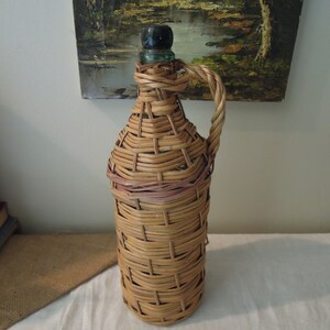Vintage Wicker Wrapped Demijohn / Shabby Wicker Wrapped Glass Bottle  / Vintage Wicker Wine Bottle