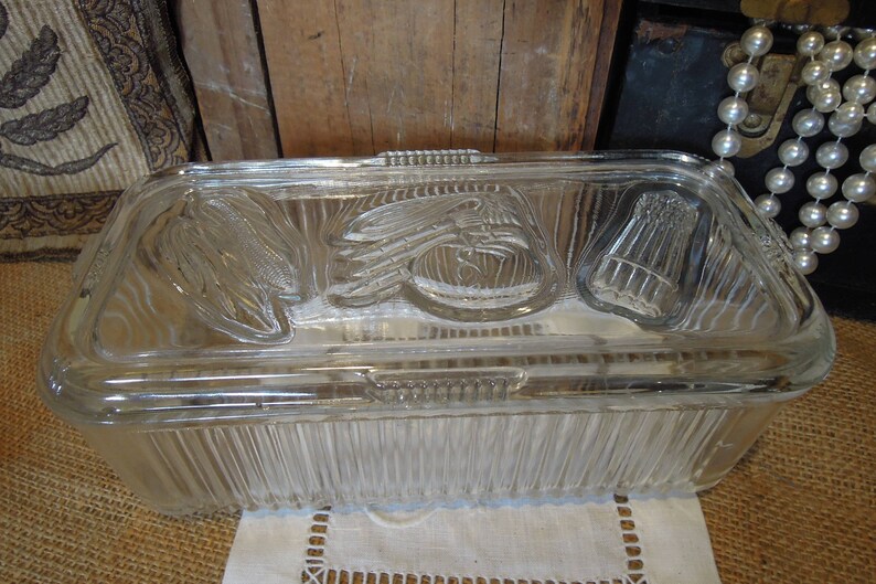 Vintage Glass Refrigerator Covered Dish Federal Food Storage Vegtable Kitchen 1940 S