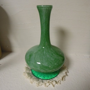 Vintage Italian Art Glass Vase / Green White Marbled Glass Vase / Mid Century Glass Vase