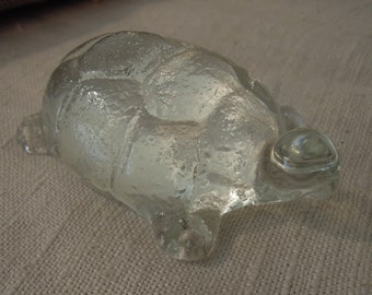Vintage Pressed Milkglass Sculpture Vintage Milkglass Turtle Ringholder Milkglass Turtle Figurine Vintage Turtle Figurine Vintage Ringtree