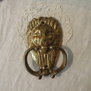 Vintage Brass Lion Door Knocker / Brass Architectural Salvage Door Knocker / Door Knocker