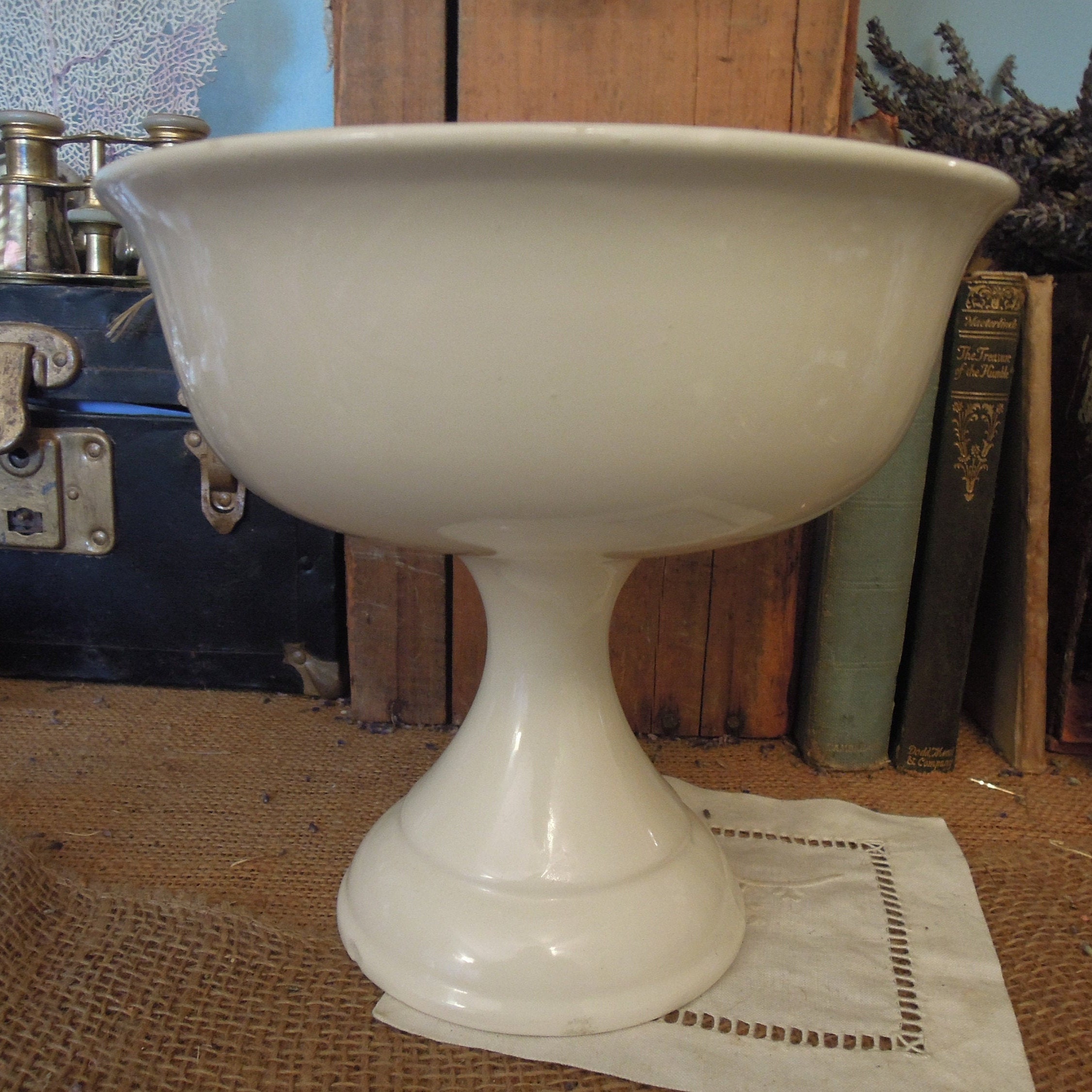 Vintage Haeger USA Pedestal Bowl / White Center Piece Bowl / Etsy
