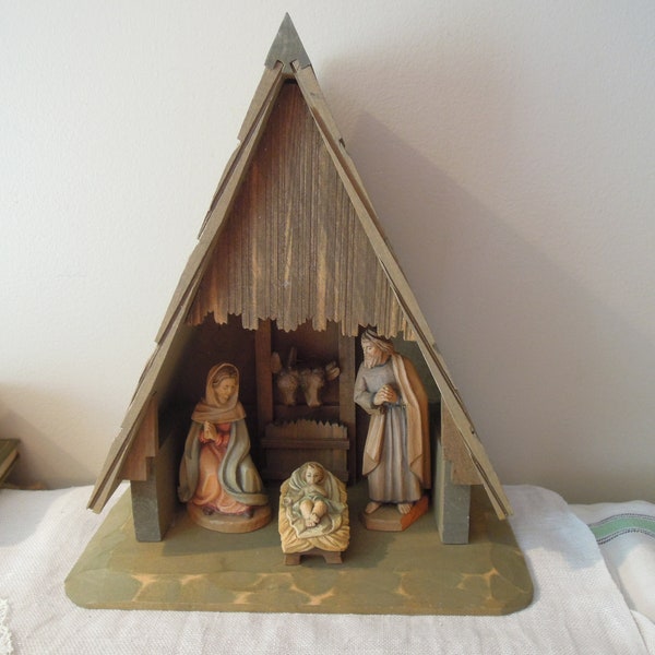 Vintage ANRI Creche Nativity / Four Piece Italian Wood Creche and Carved Figurines / Holy Family Hand Carved Wood Figurines