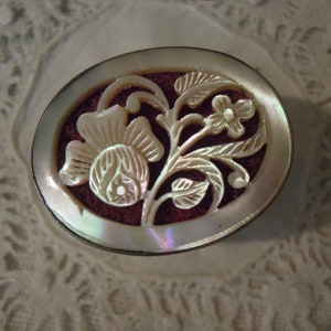 Vintage Carved Mother of Pearl Box    / Small Ornate Mother of Pearl Box