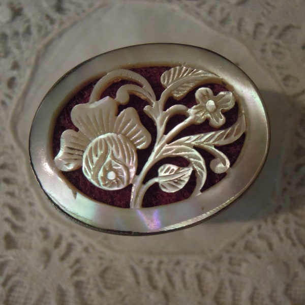 Vintage Carved Mother of Pearl Box    / Small Ornate Mother of Pearl Box