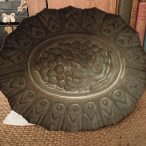 Antique Grape Jello Form / Vintage Tin Jelly Mold / Victorian Pudding Jello Mold