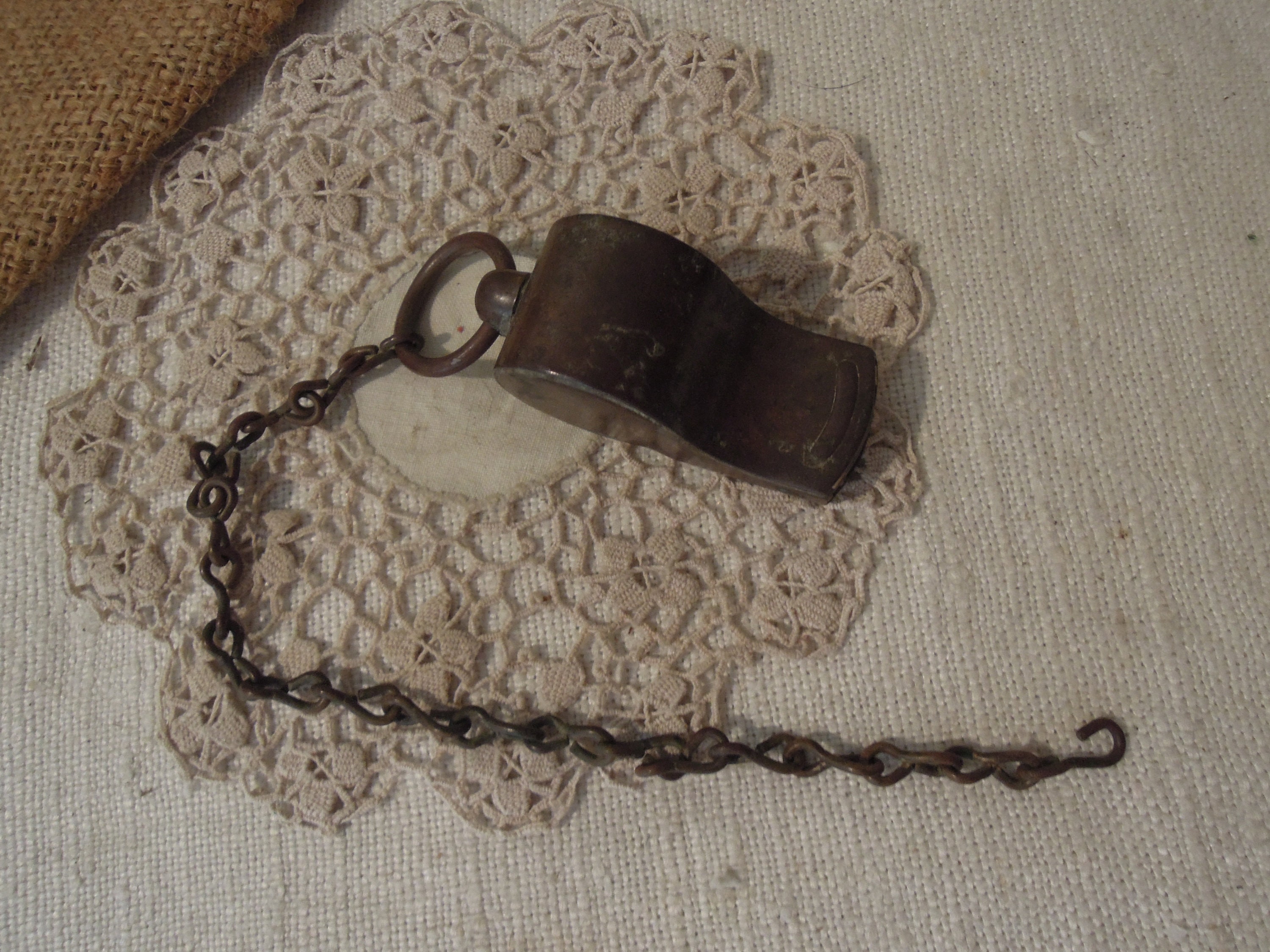 Sifflet de police des années 1920 - France